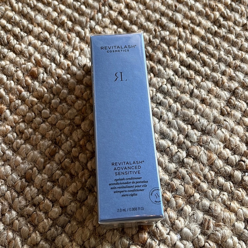 Revitalash Advanced Sensitive